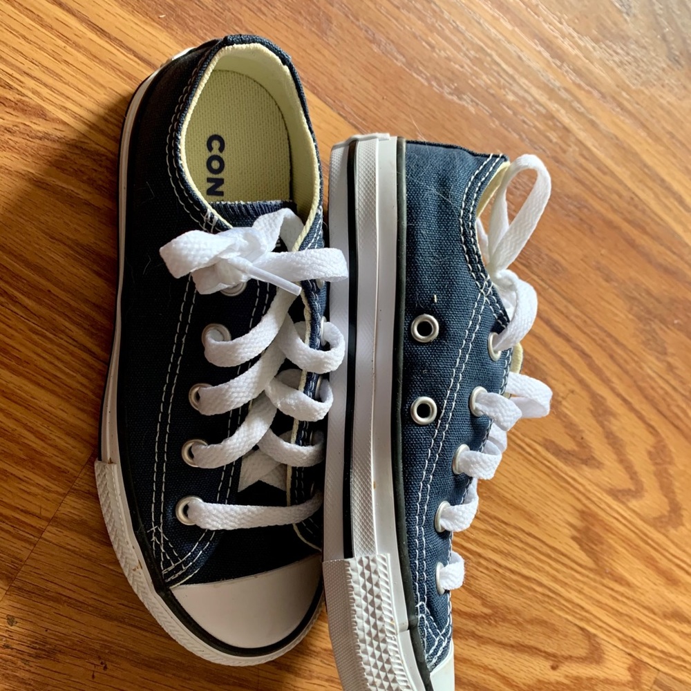 Kids shoes